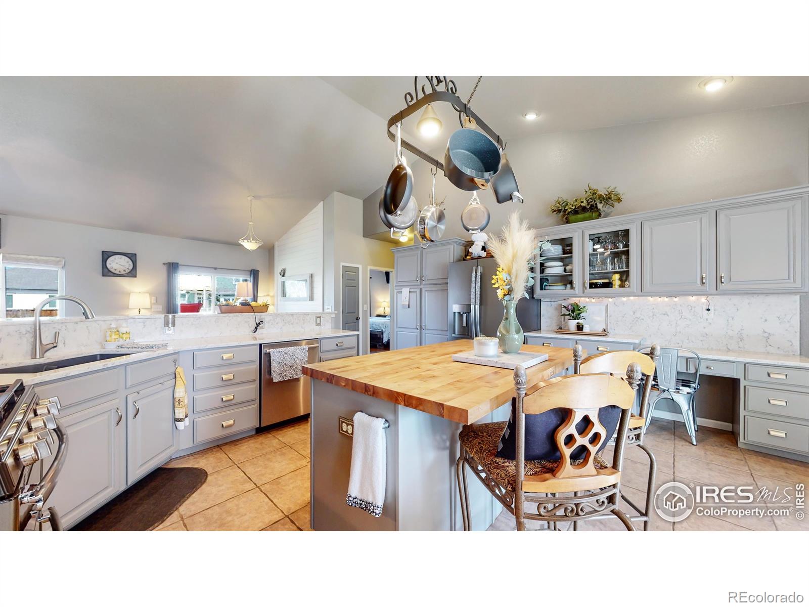 MLS Image #11 for 6288  sablewood drive,loveland, Colorado