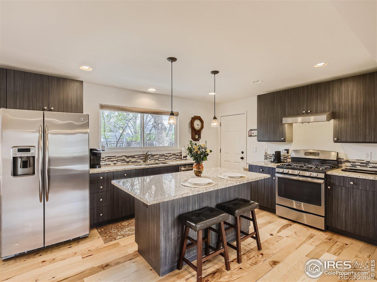 MLS Image #2 for 1420 s pratt parkway,longmont, Colorado