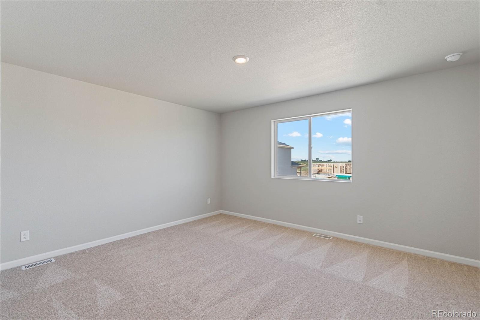 MLS Image #11 for 7407 e big thompson circle,frederick, Colorado