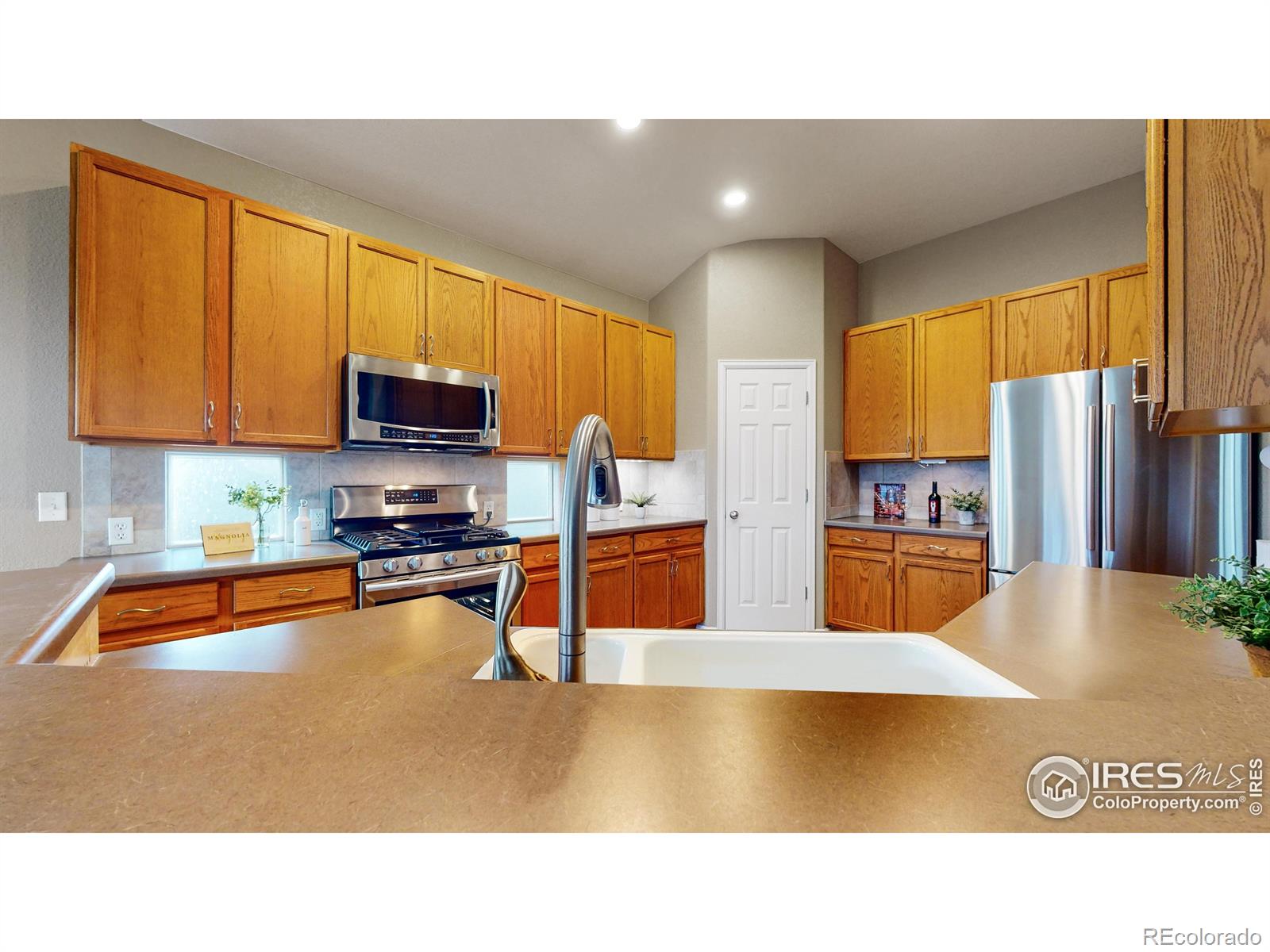 MLS Image #6 for 12157  adams way,thornton, Colorado