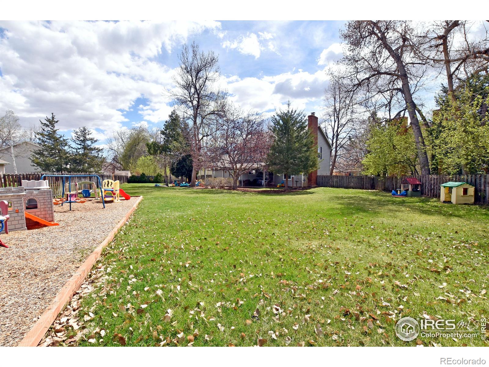 MLS Image #36 for 1100  bent tree court,fort collins, Colorado