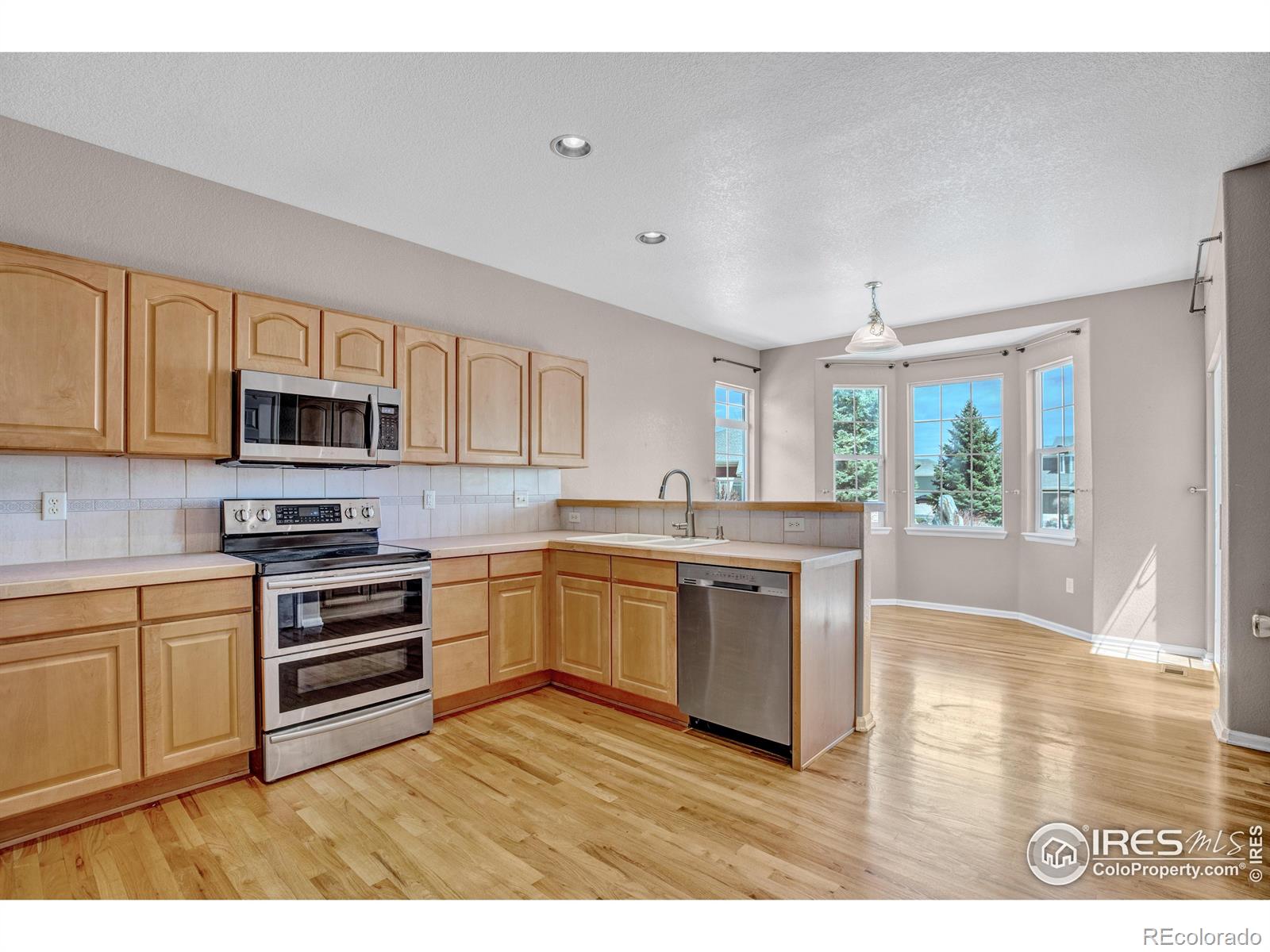 MLS Image #11 for 13716  legend trail,broomfield, Colorado