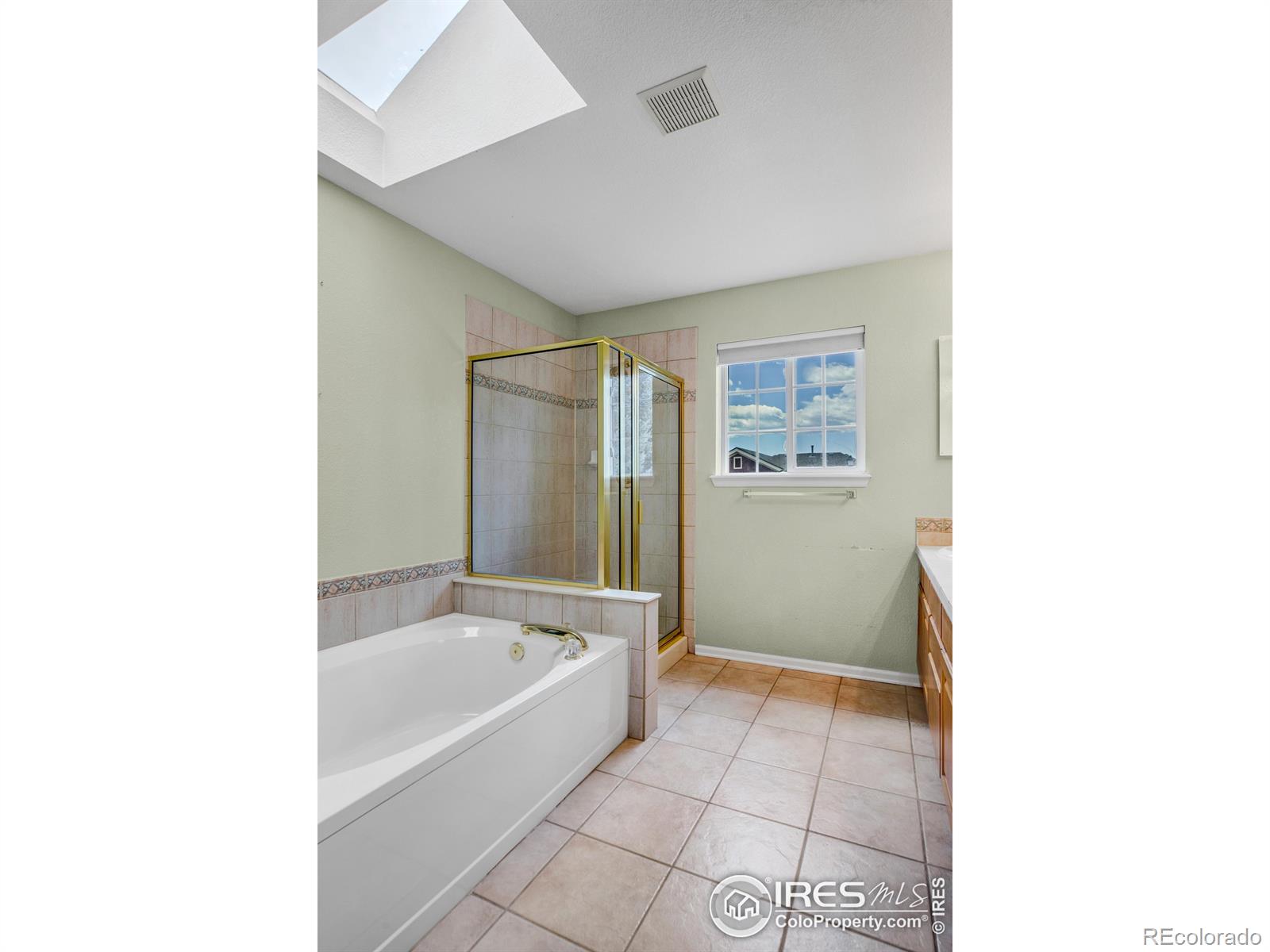 MLS Image #24 for 13716  legend trail,broomfield, Colorado