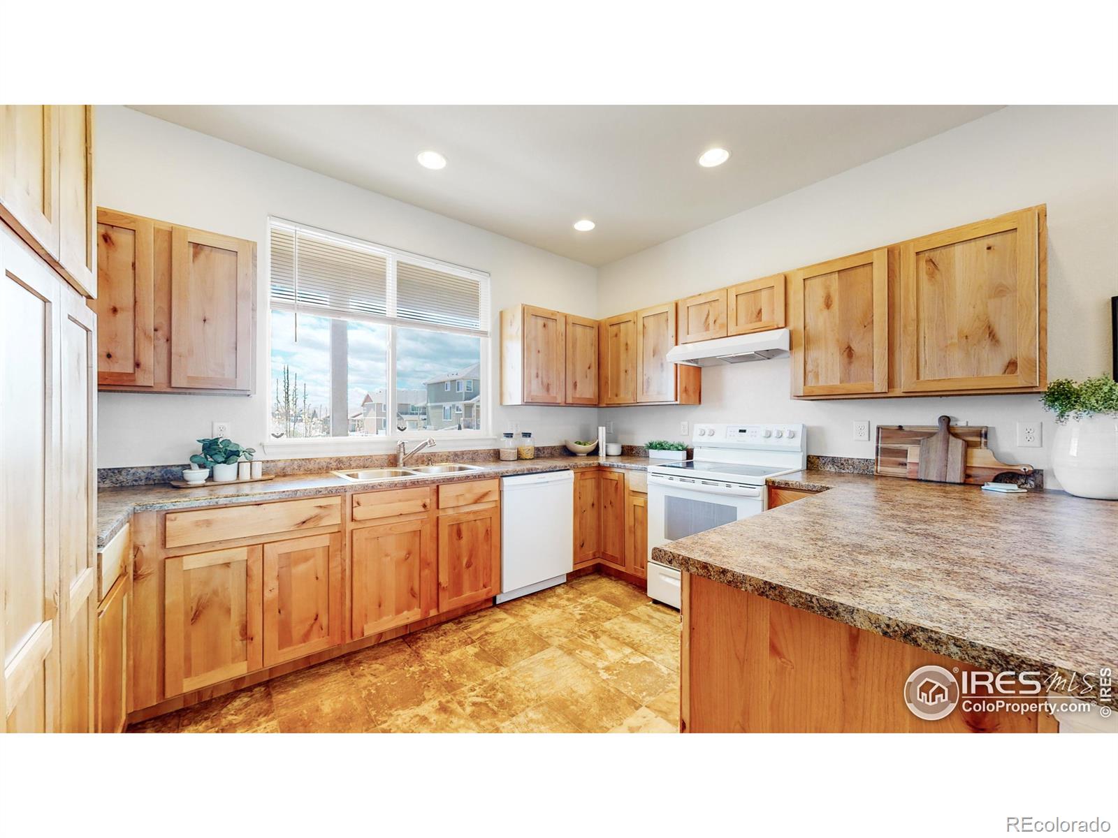 MLS Image #10 for 8707  13th street,greeley, Colorado