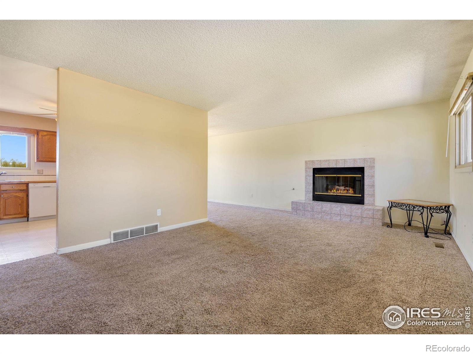 MLS Image #8 for 825  parkview drive,fort collins, Colorado