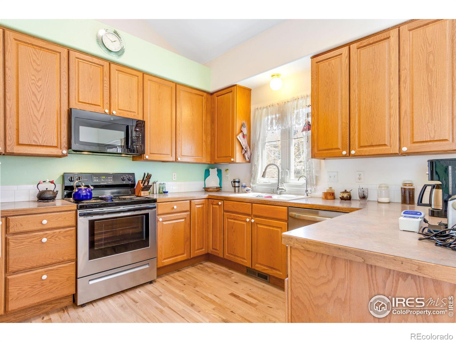 MLS Image #12 for 896 n 5th street,johnstown, Colorado