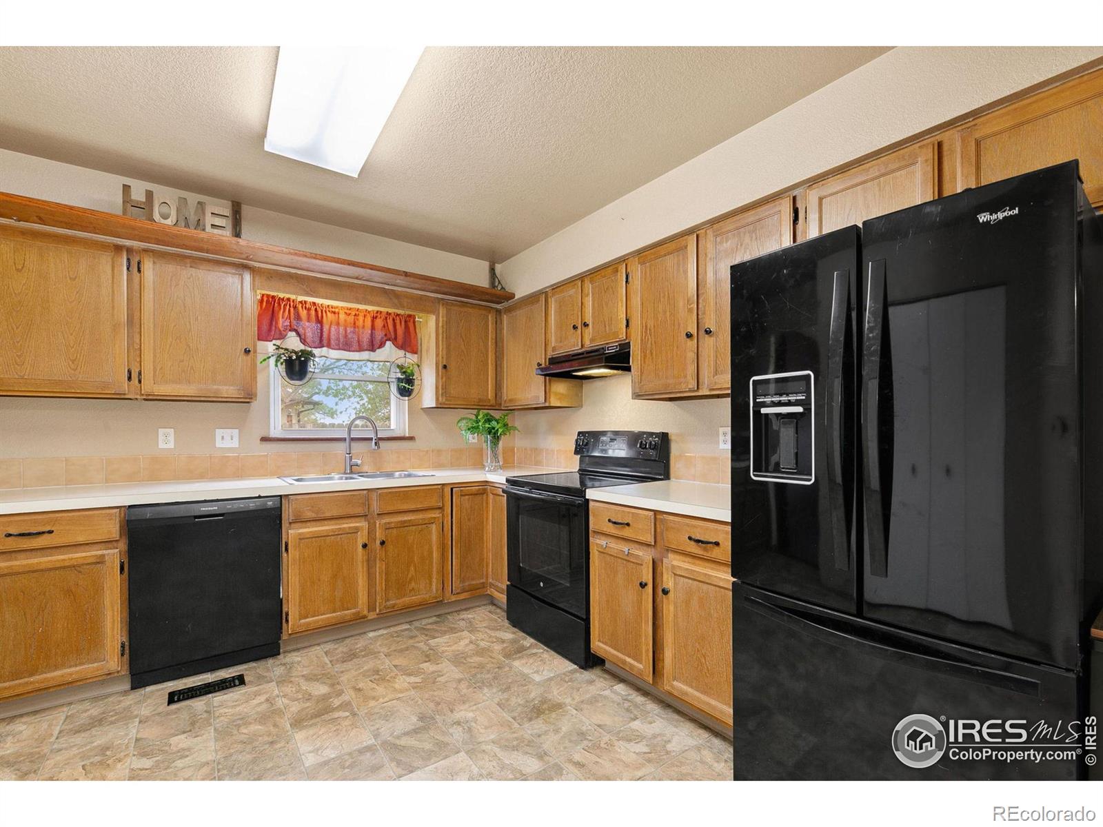 MLS Image #11 for 3503  belmont avenue,evans, Colorado