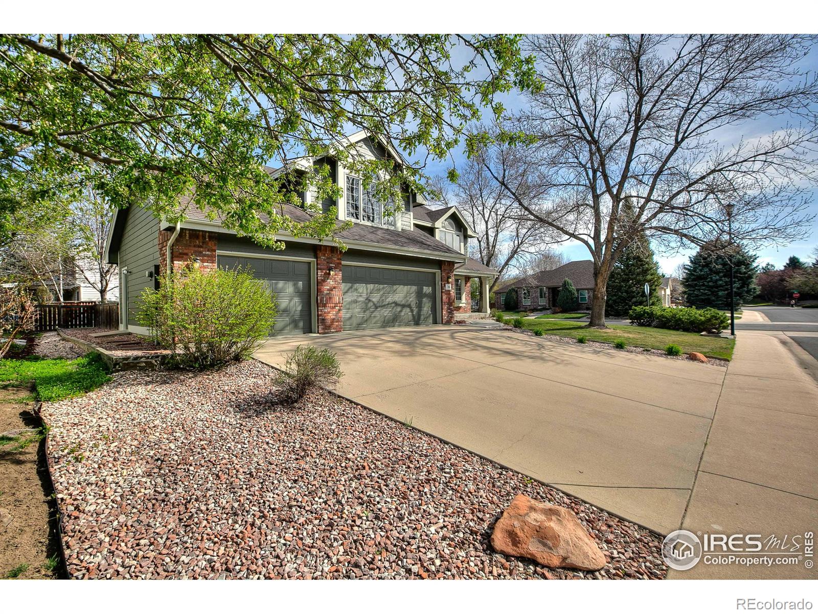 MLS Image #2 for 706  meadow run drive,fort collins, Colorado