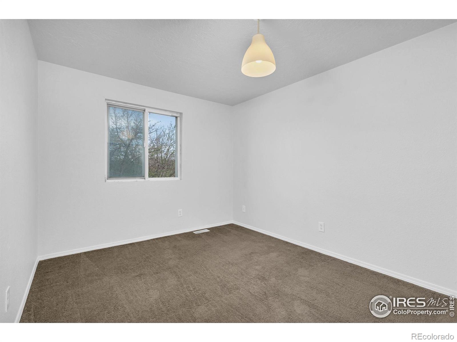 MLS Image #12 for 525 e 24th st rd,greeley, Colorado