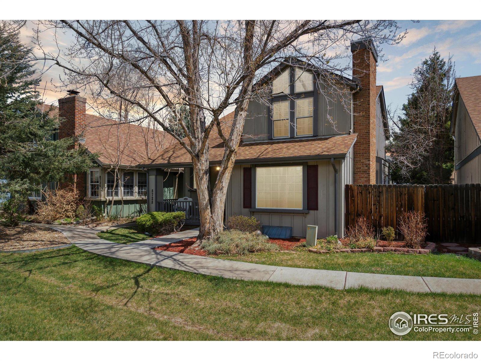 MLS Image #3 for 8728  independence way,arvada, Colorado