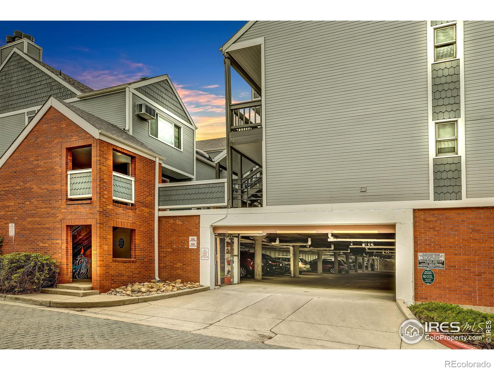 MLS Image #16 for 2201  pearl street,boulder, Colorado