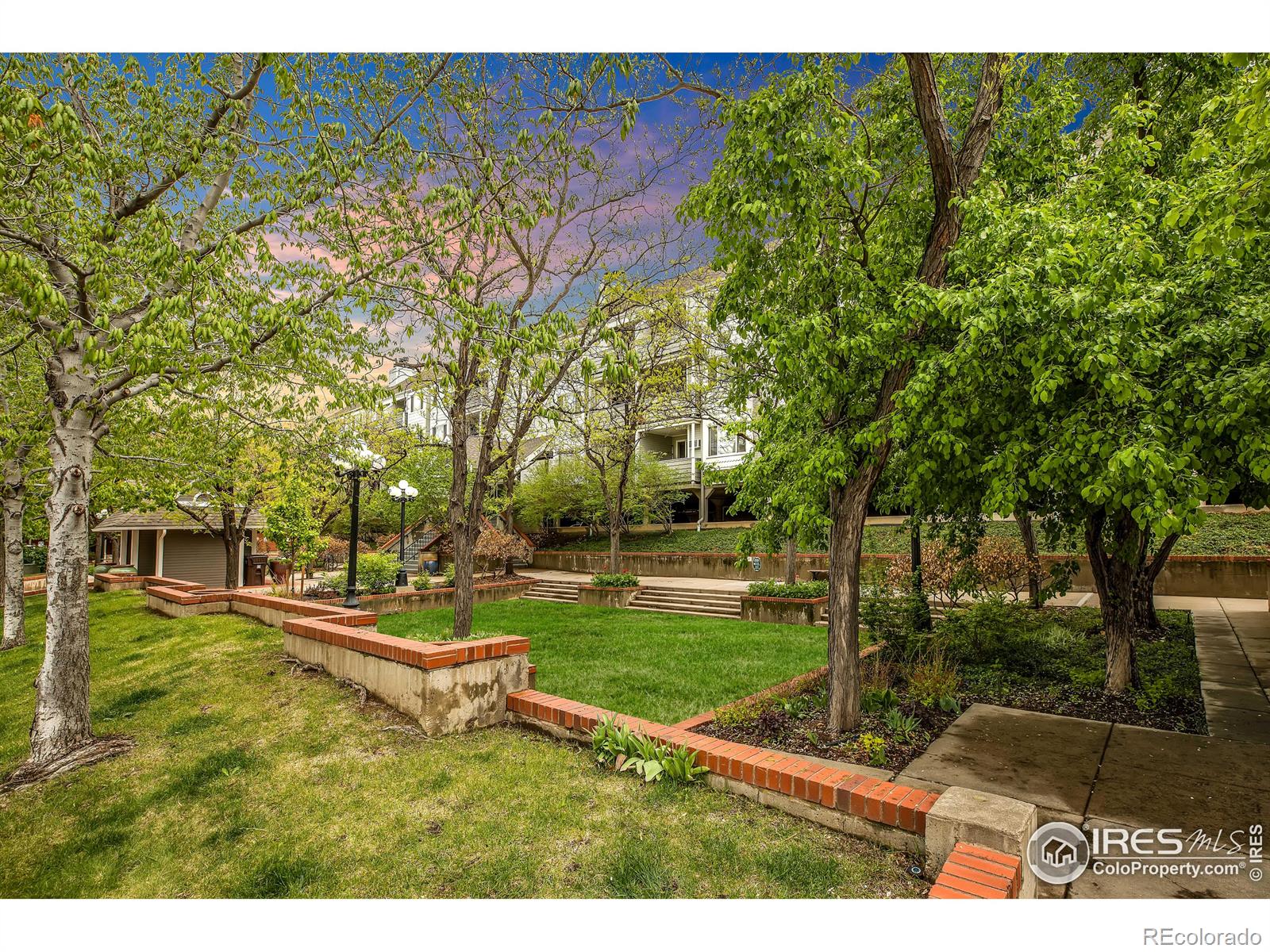MLS Image #18 for 2201  pearl street,boulder, Colorado