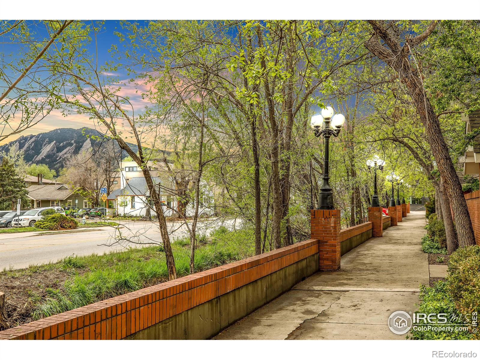 MLS Image #20 for 2201  pearl street,boulder, Colorado