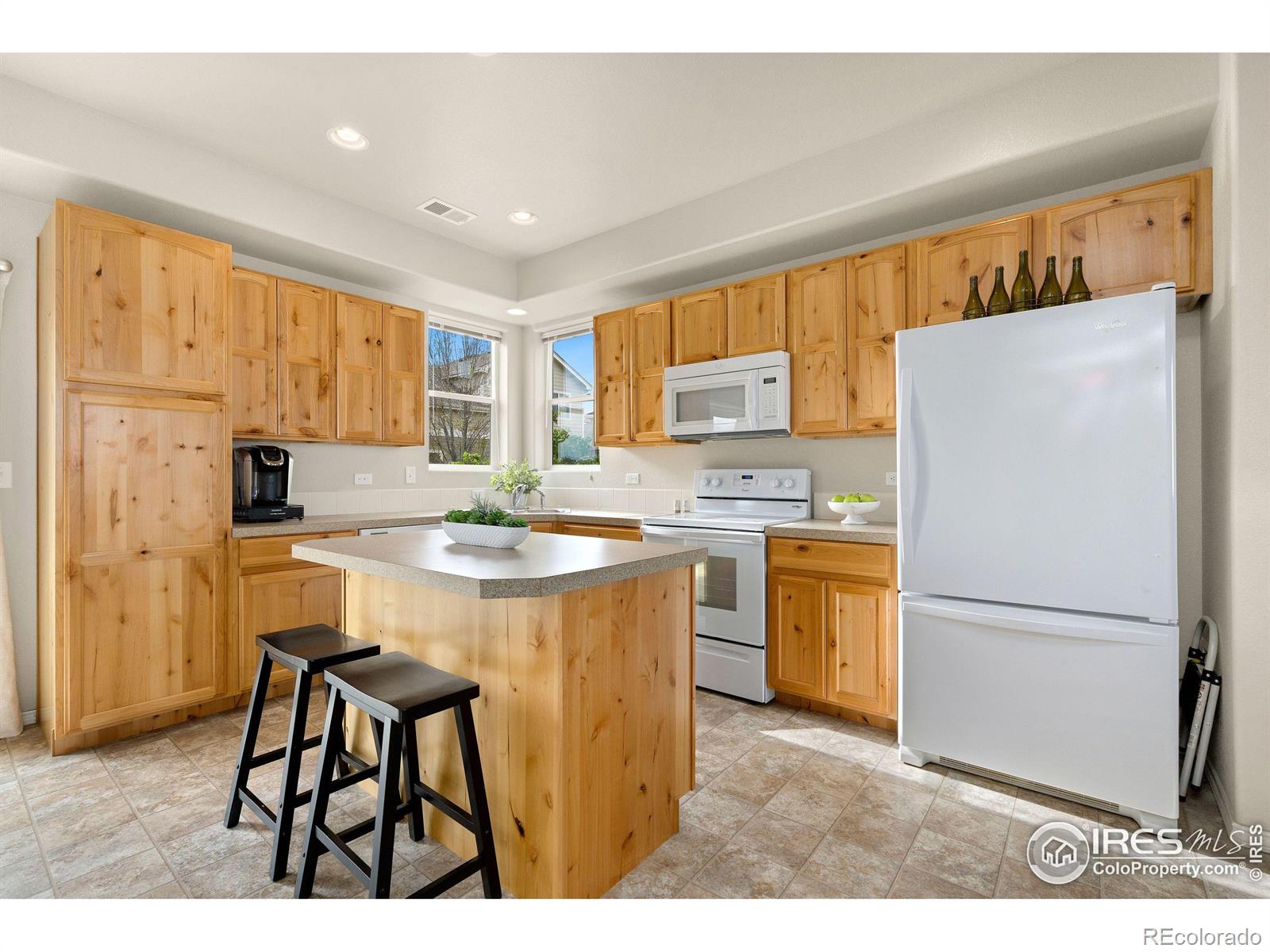 MLS Image #7 for 503  muskegon court,fort collins, Colorado