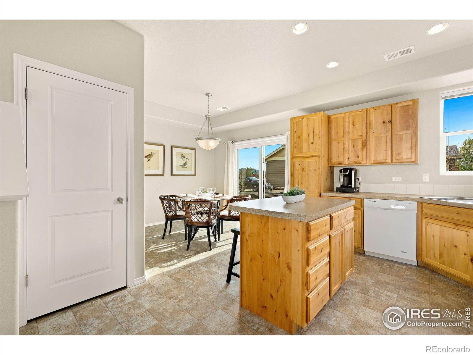 MLS Image #9 for 503  muskegon court,fort collins, Colorado