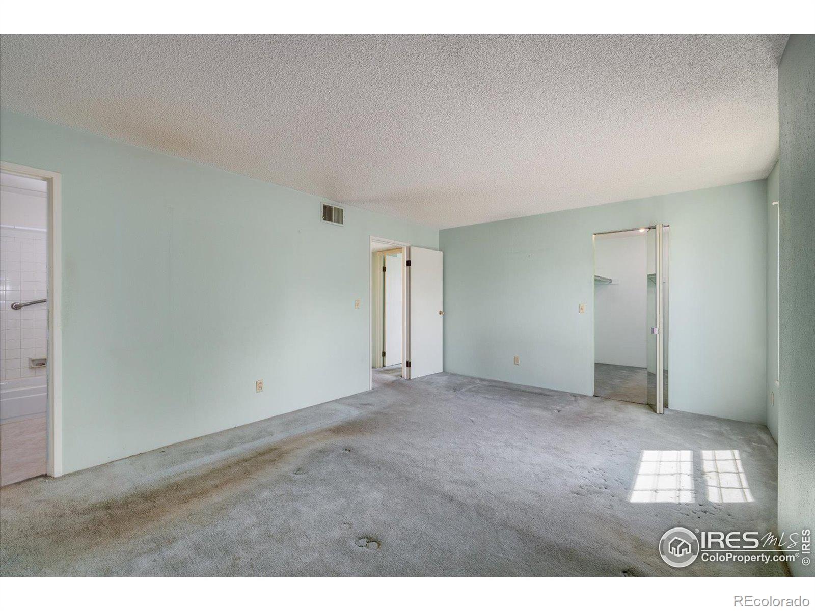 MLS Image #12 for 3328 s ammons street,lakewood, Colorado