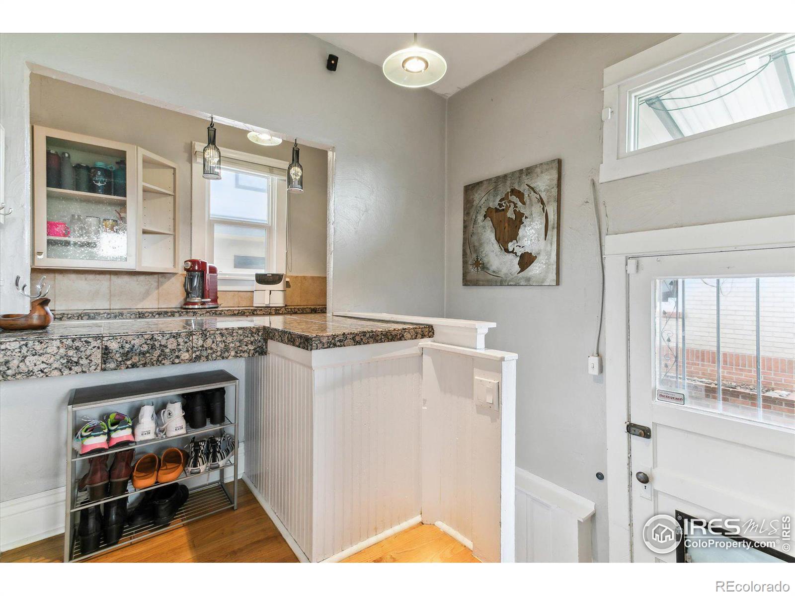 MLS Image #13 for 392 s clarkson street,denver, Colorado