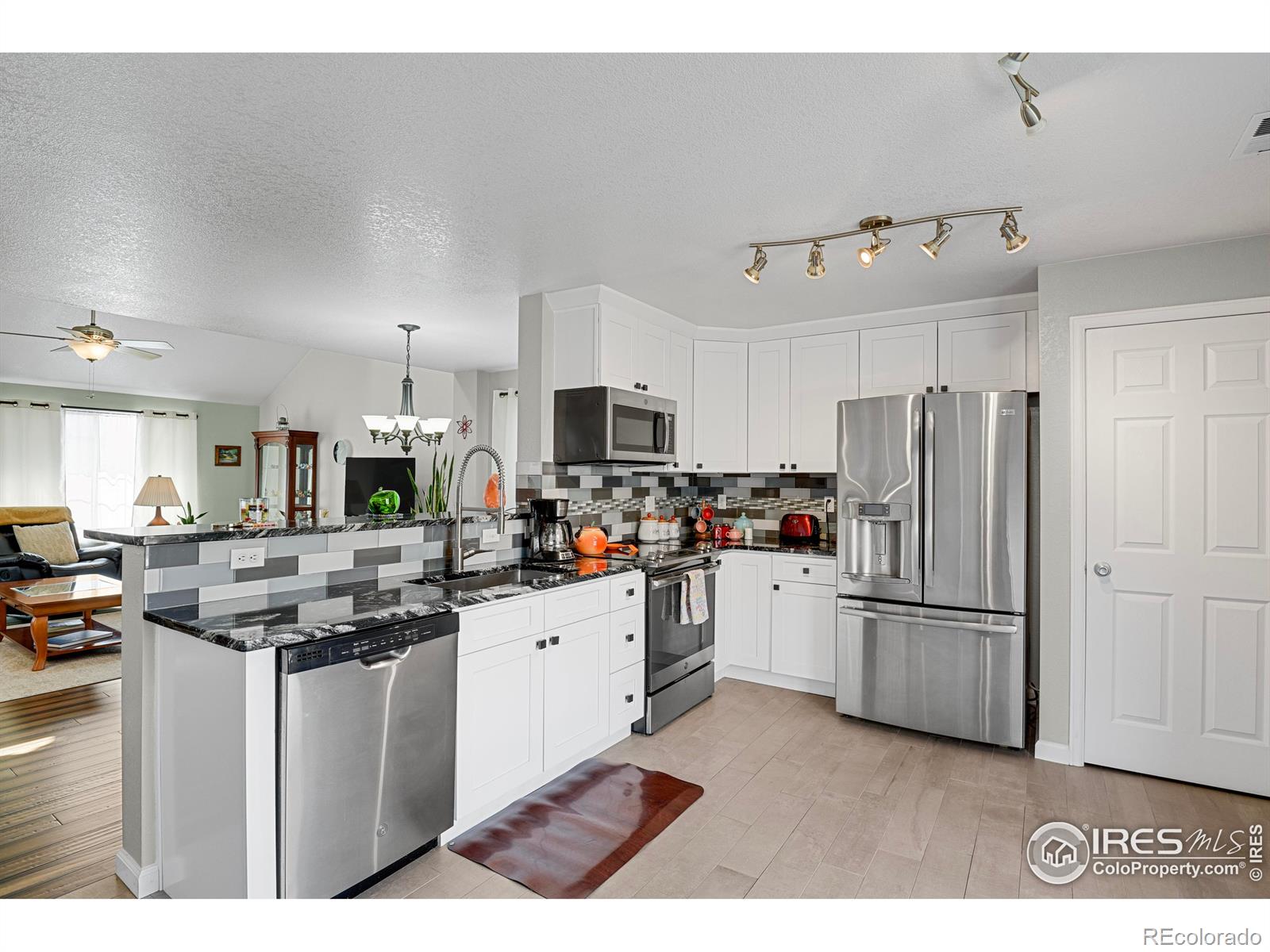 MLS Image #10 for 11807 e 116th place,commerce city, Colorado