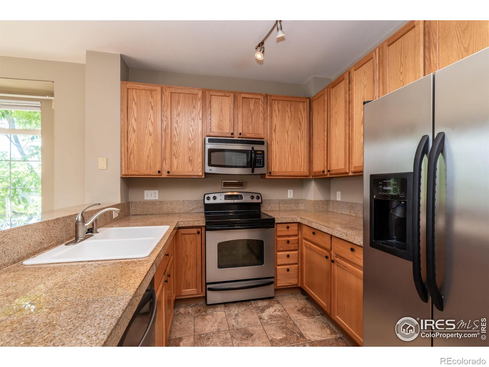 MLS Image #2 for 2855  rock creek circle,superior, Colorado