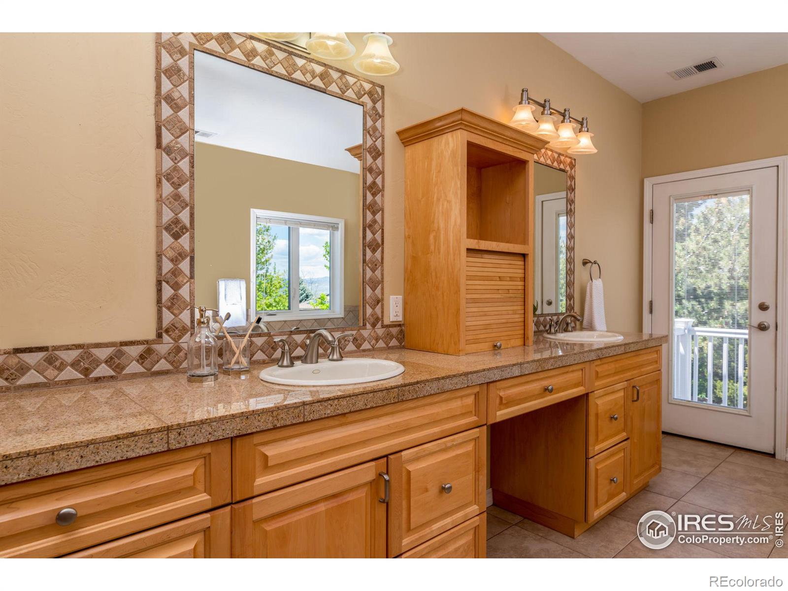 MLS Image #20 for 2073  eisenhower drive,louisville, Colorado