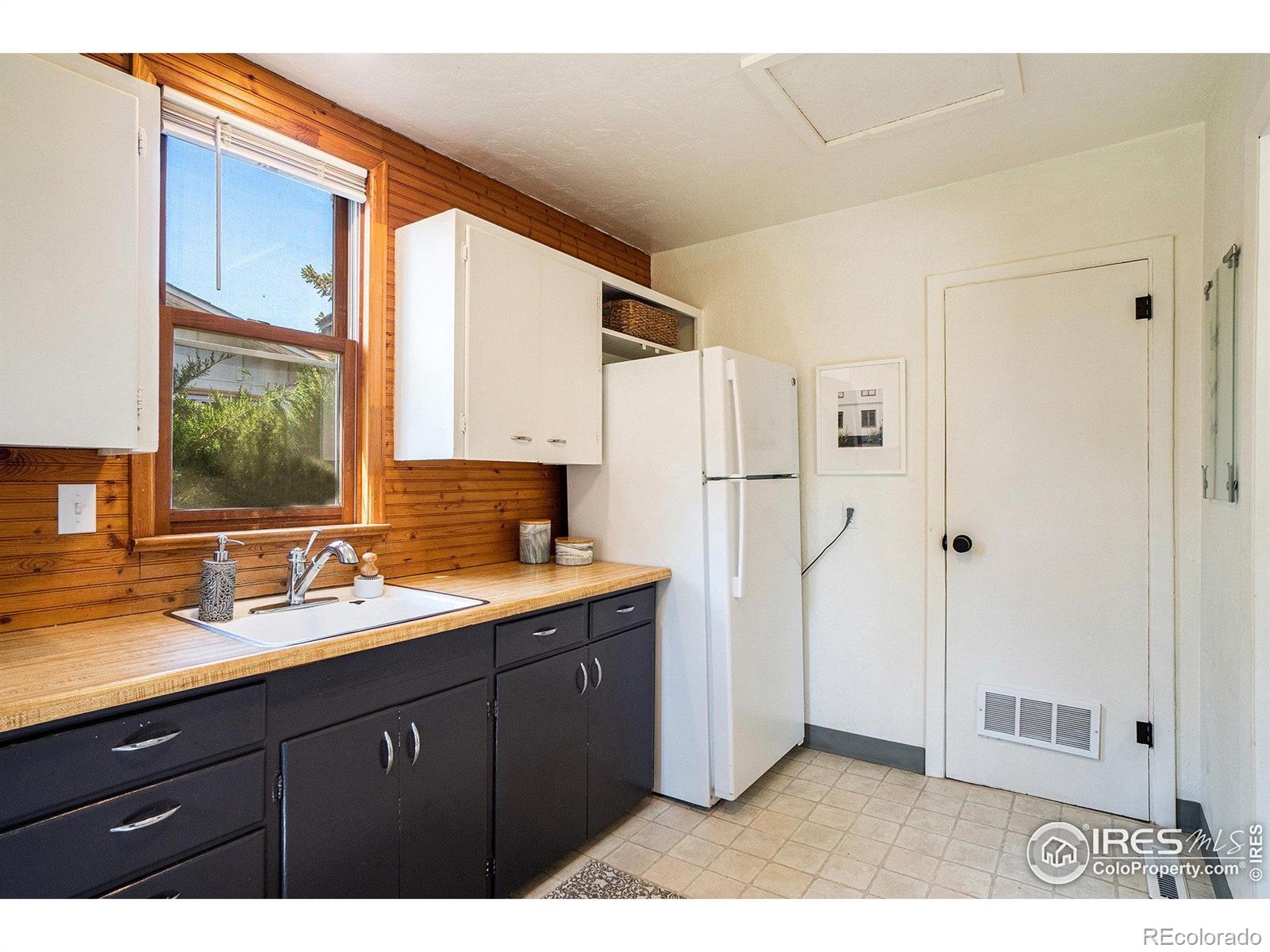 MLS Image #8 for 525 n sunset street,fort collins, Colorado