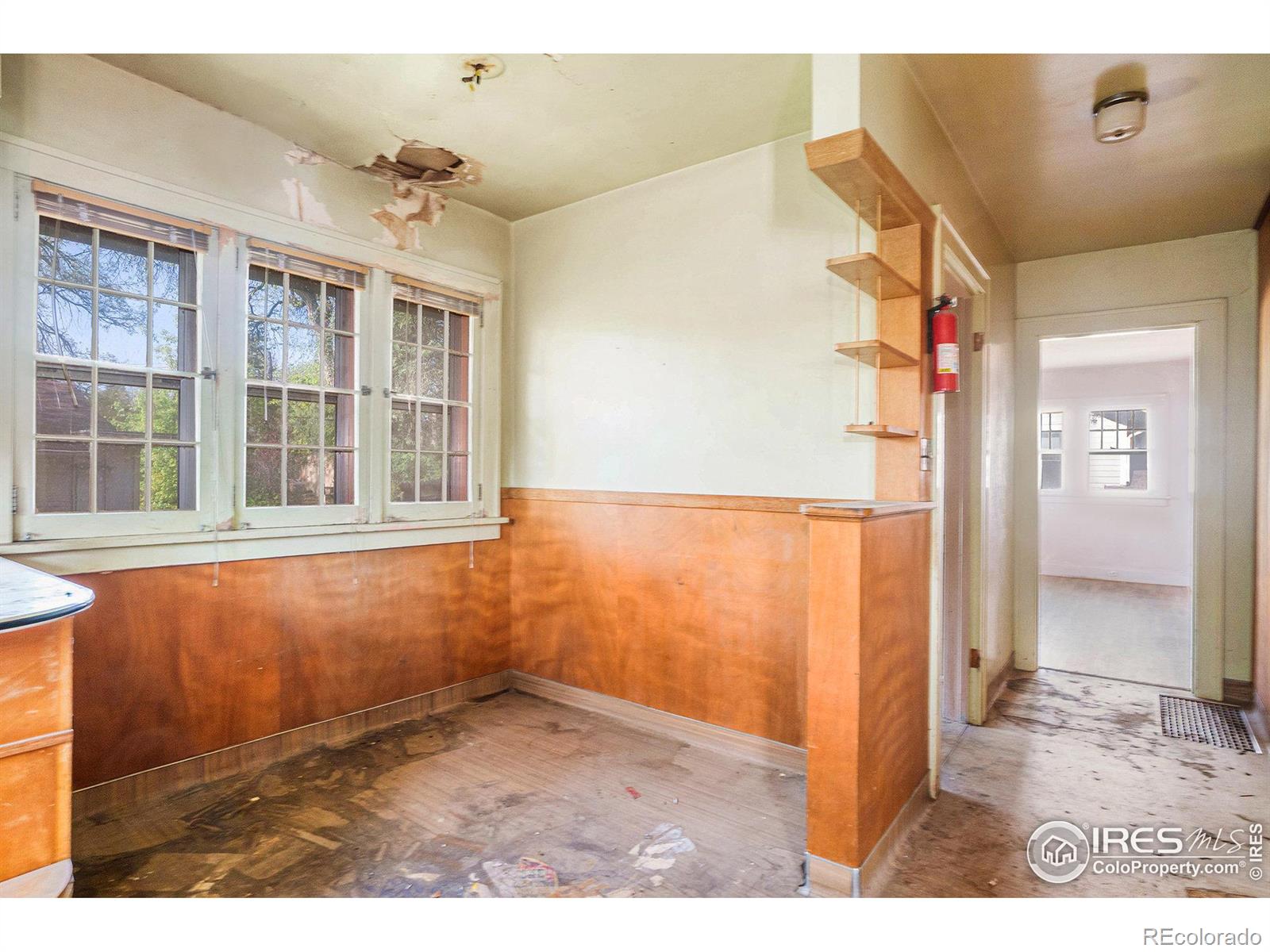 MLS Image #10 for 1011 w magnolia street,fort collins, Colorado
