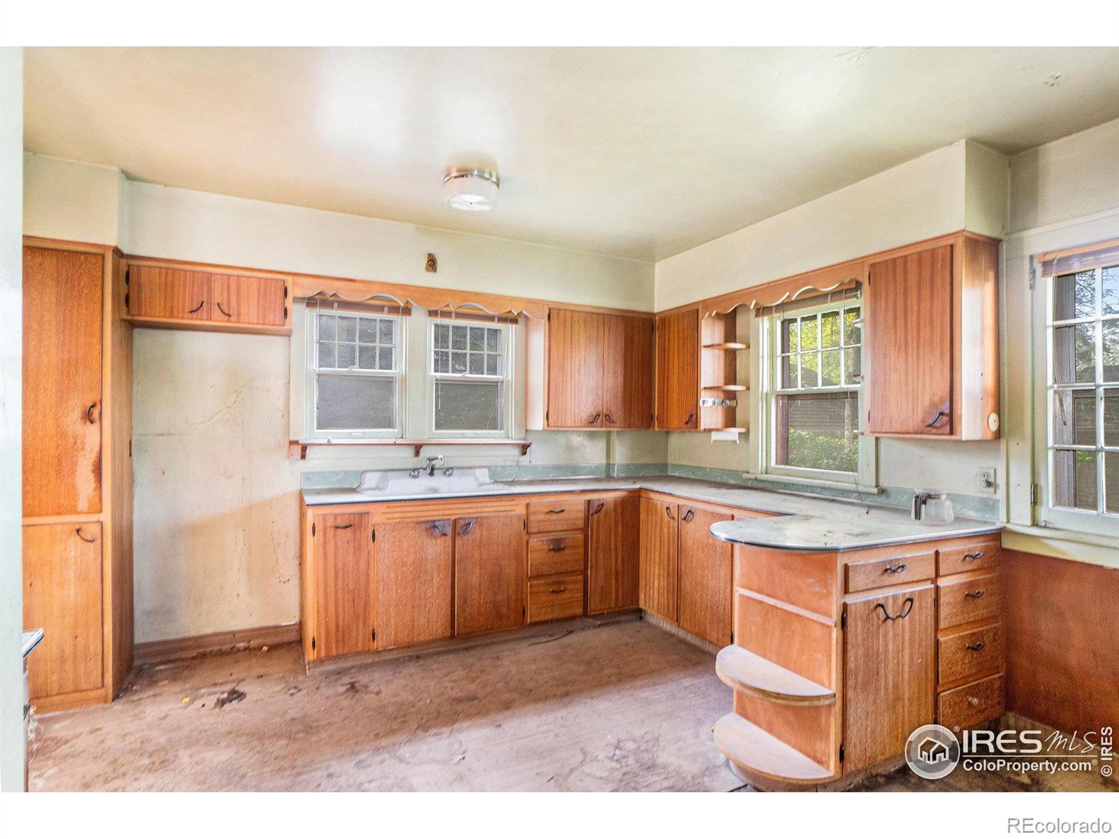MLS Image #12 for 1011 w magnolia street,fort collins, Colorado