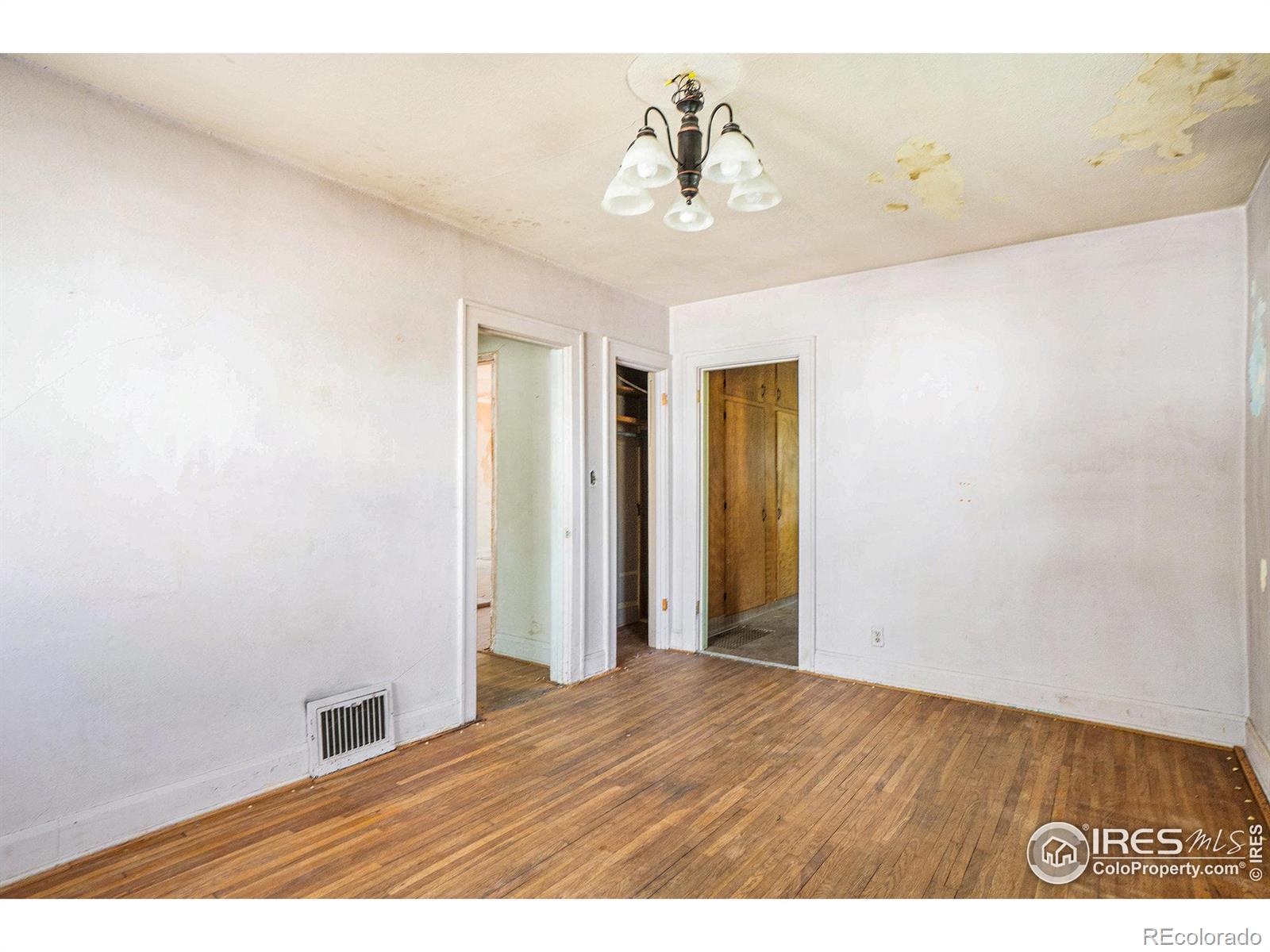 MLS Image #14 for 1011 w magnolia street,fort collins, Colorado