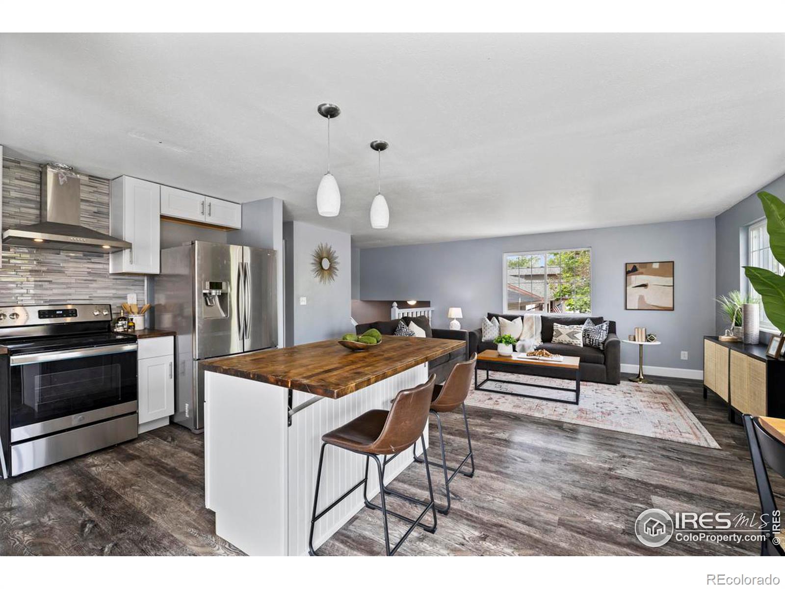 MLS Image #3 for 608 e 41st street,loveland, Colorado