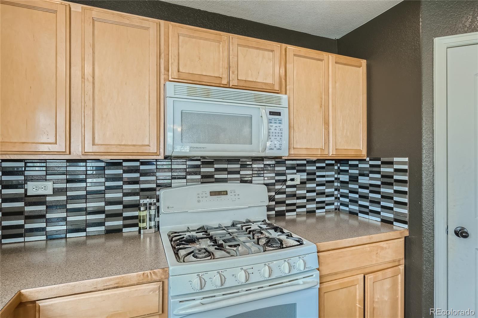 MLS Image #5 for 2945  alpine avenue,greeley, Colorado