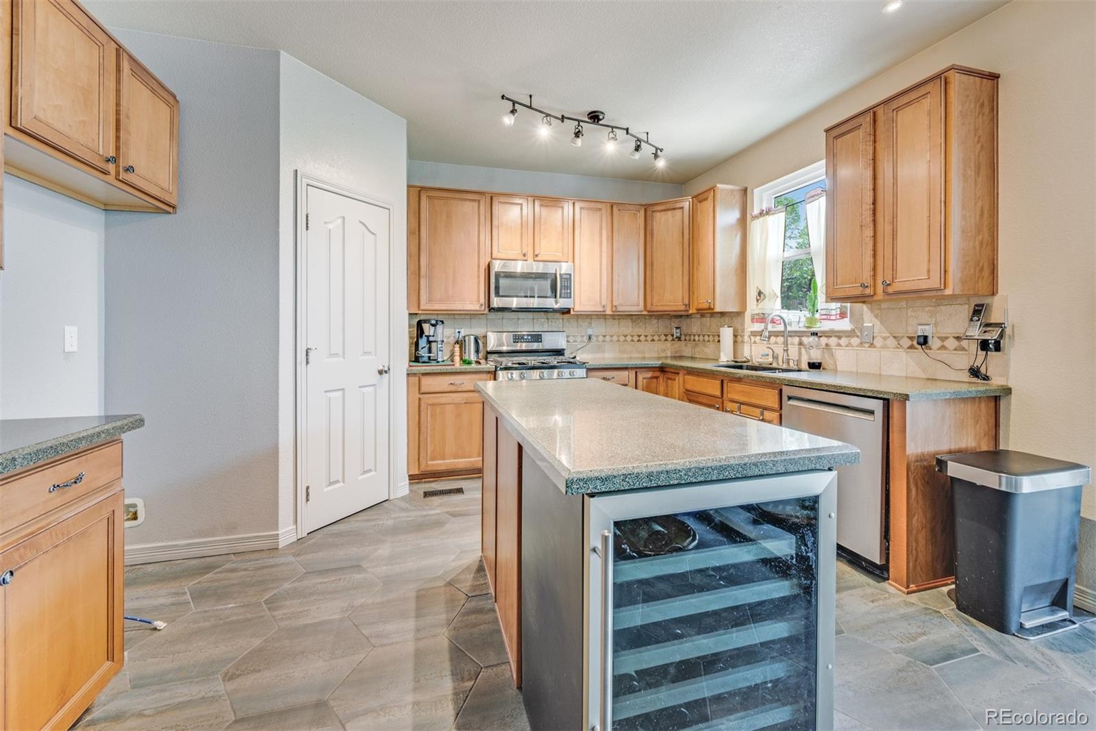 MLS Image #7 for 6323 e 126th place,thornton, Colorado