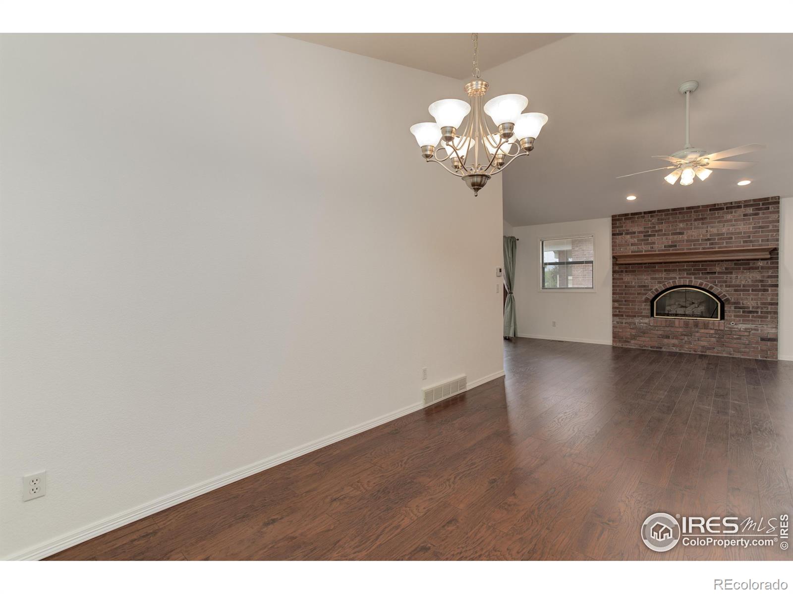 MLS Image #10 for 2928  troxell avenue,longmont, Colorado