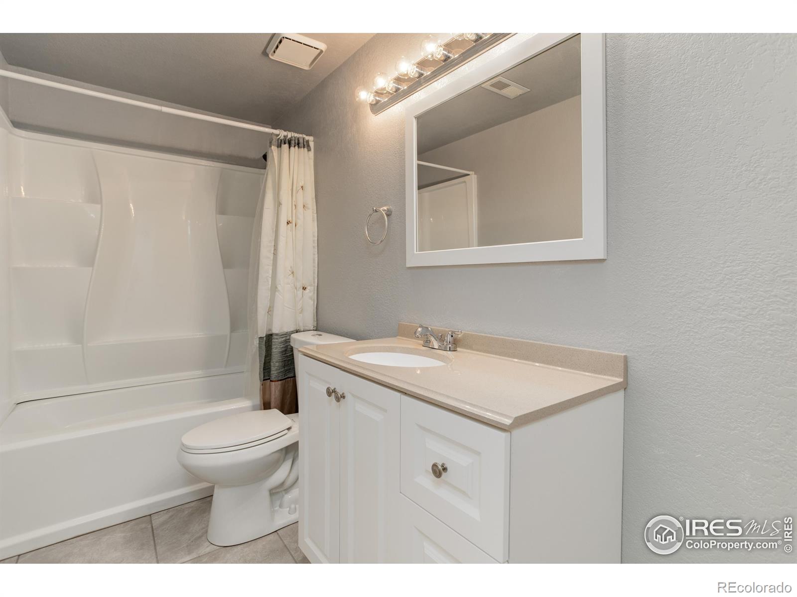 MLS Image #23 for 2928  troxell avenue,longmont, Colorado