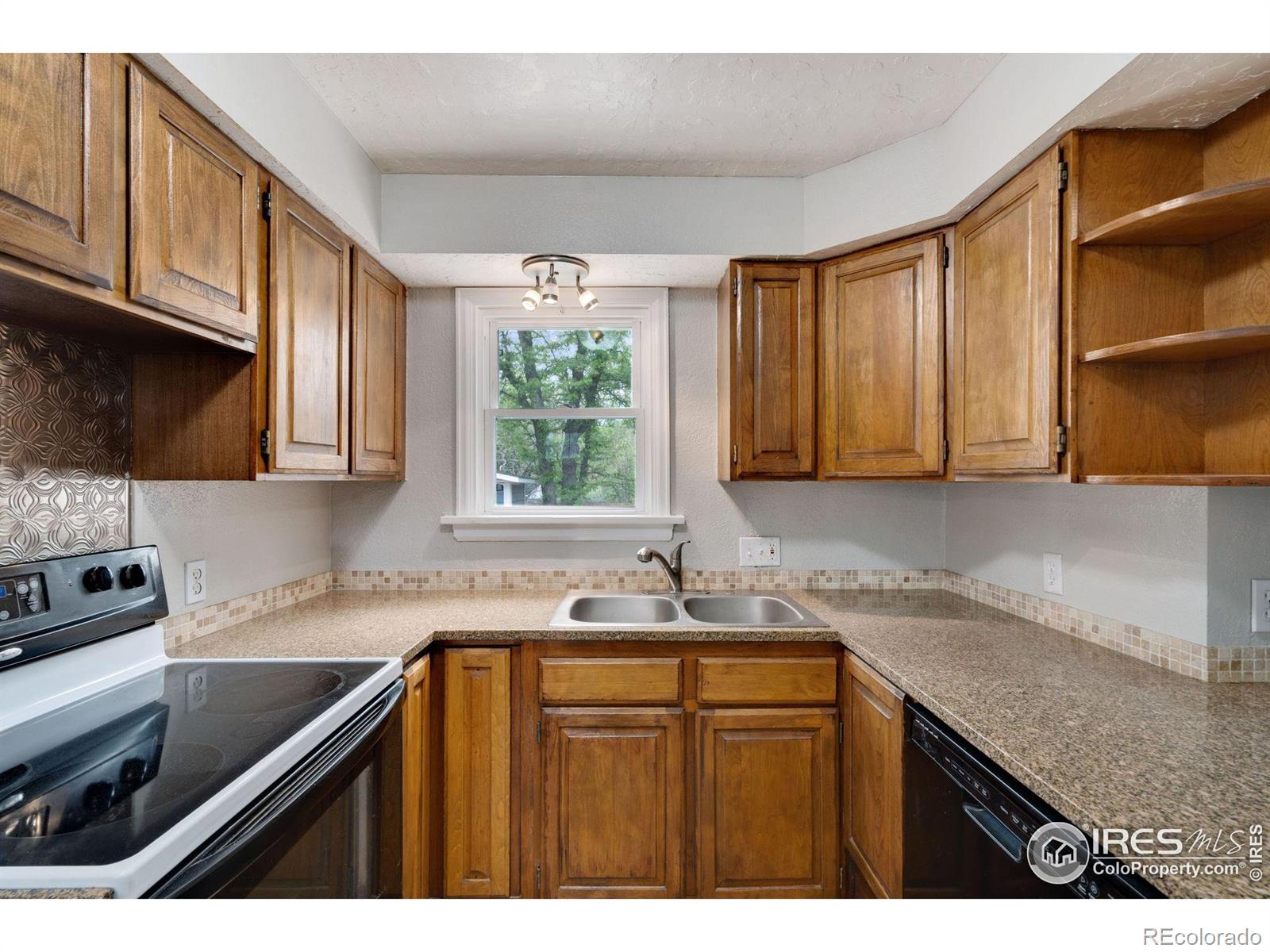 MLS Image #12 for 910  21st avenue,greeley, Colorado