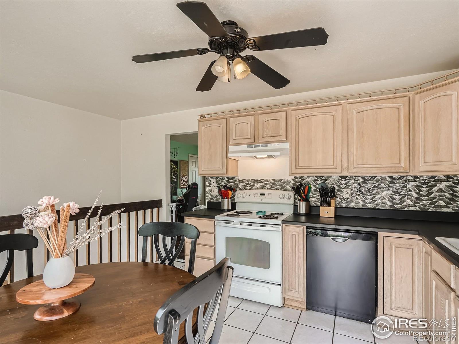 MLS Image #11 for 11341  clermont drive,thornton, Colorado