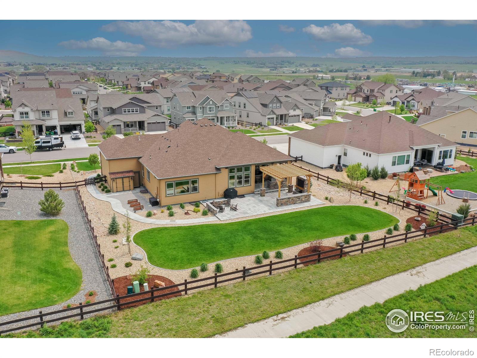 MLS Image #2 for 940  grenville circle,erie, Colorado