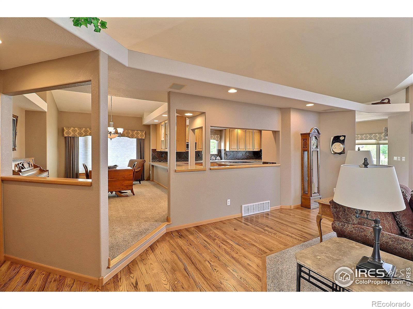 MLS Image #6 for 7411  poudre vista drive,greeley, Colorado