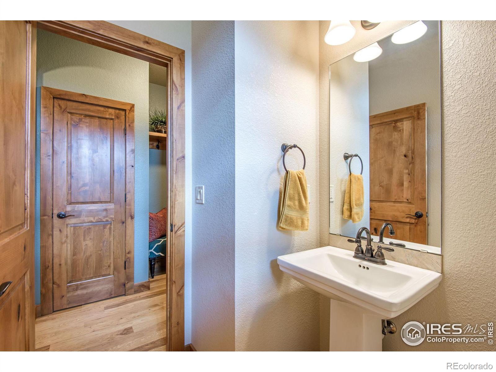 MLS Image #9 for 648 w park avenue,johnstown, Colorado