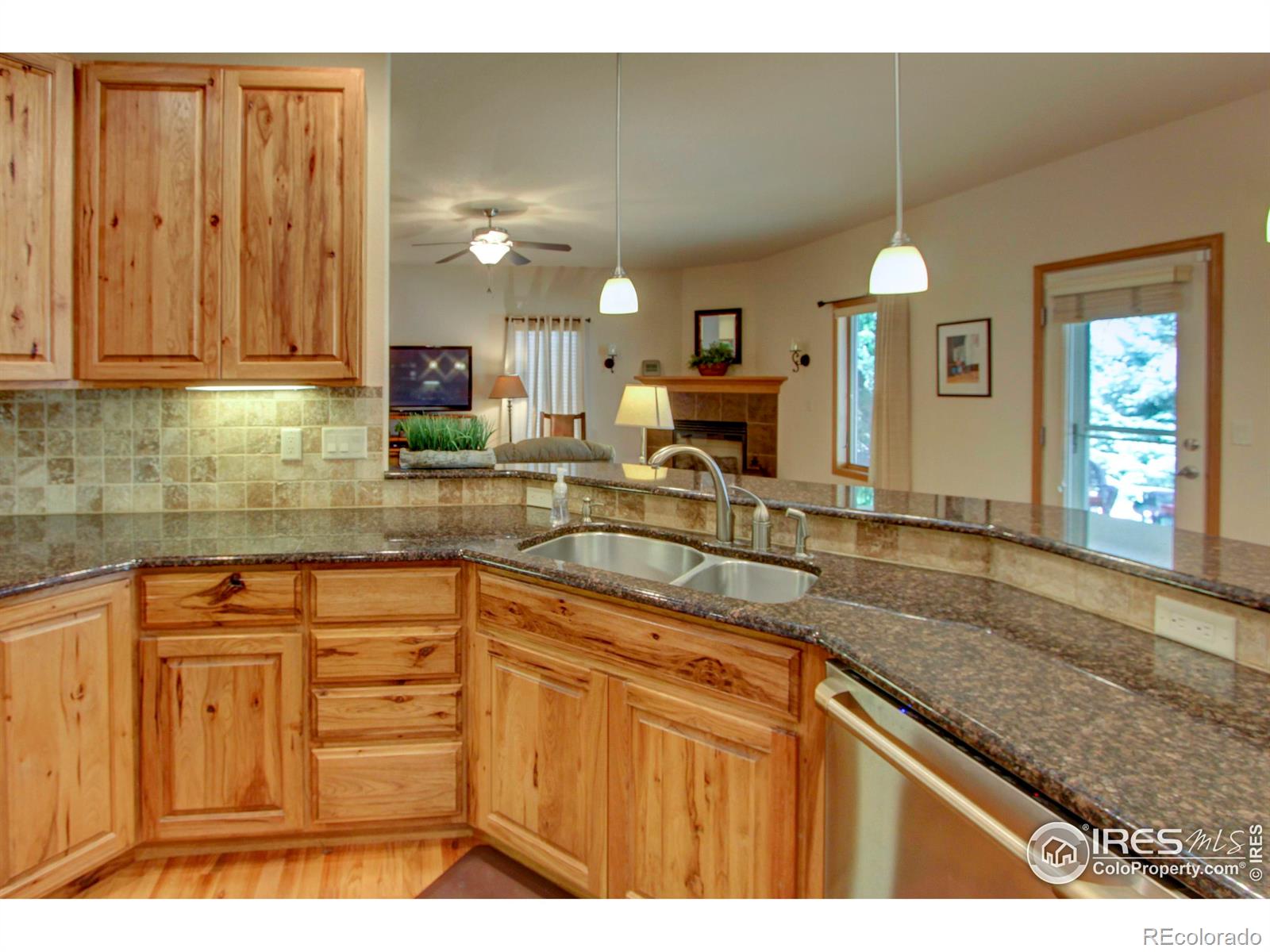 MLS Image #11 for 2005  creede avenue,loveland, Colorado