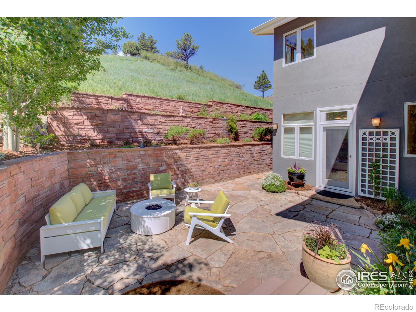 MLS Image #2 for 2627  crestridge court,boulder, Colorado