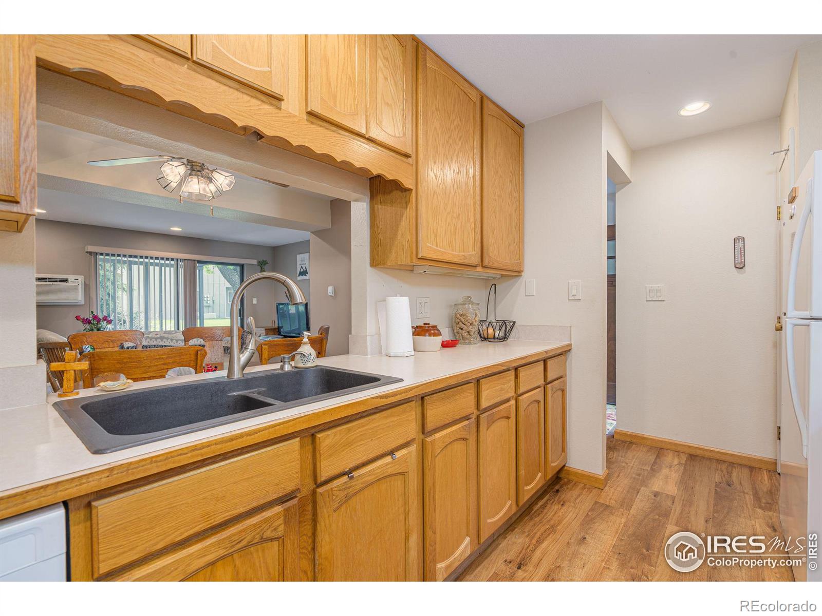 MLS Image #13 for 801 e drake road,fort collins, Colorado