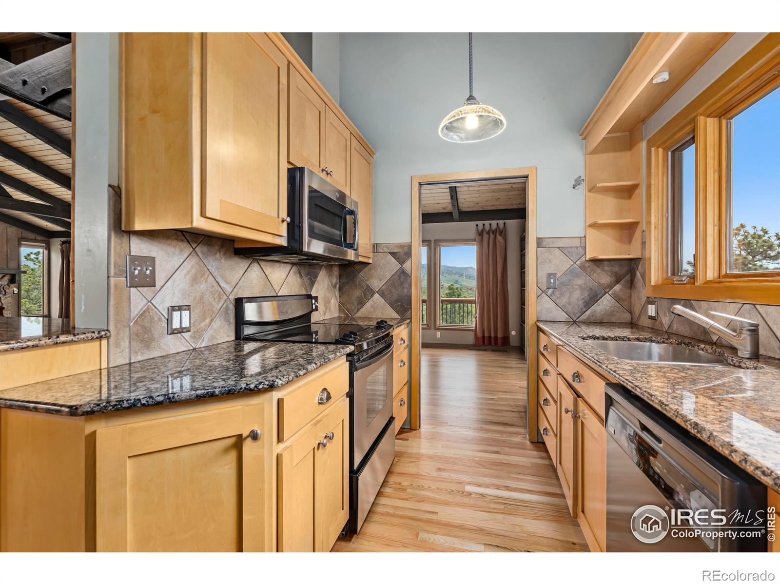 MLS Image #10 for 4920  eastridge drive,fort collins, Colorado