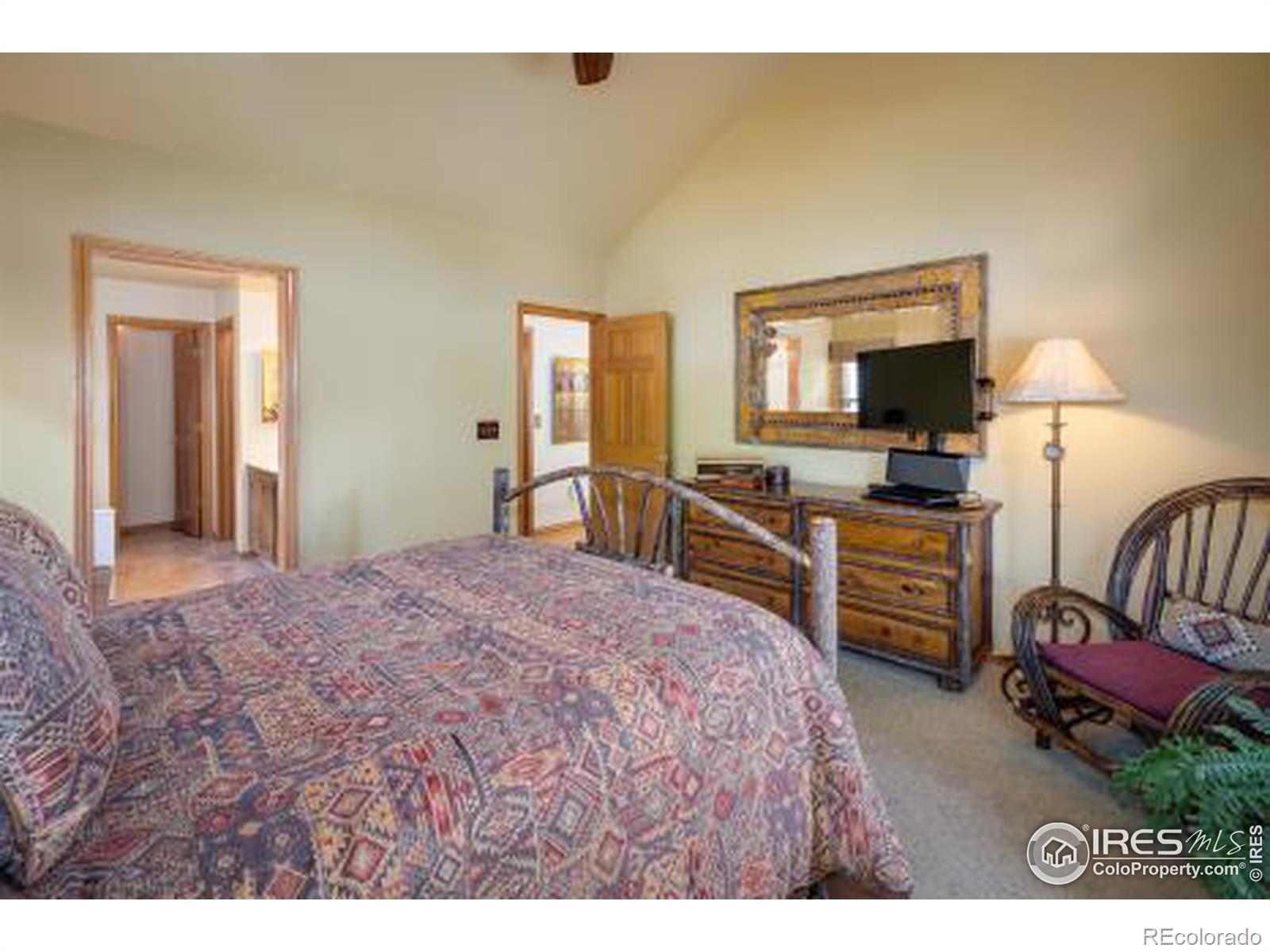 MLS Image #13 for 5562  high country court,boulder, Colorado