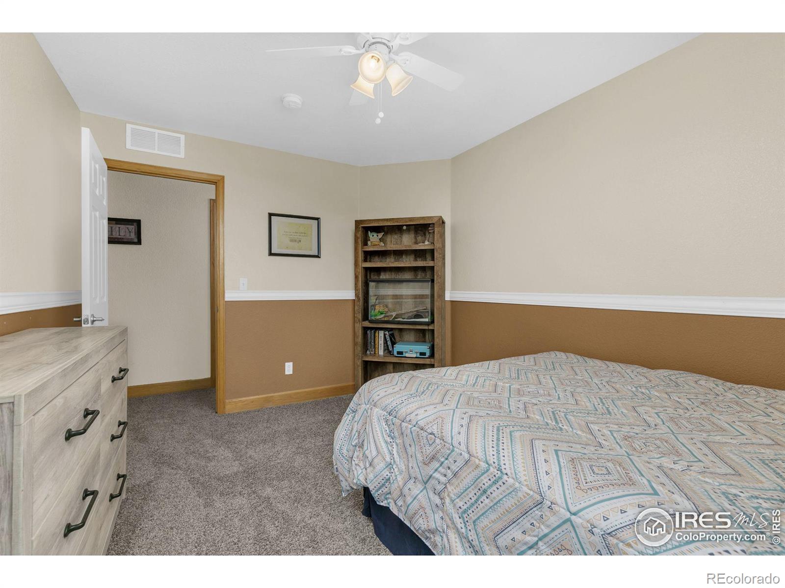 MLS Image #20 for 20244  cactus drive,johnstown, Colorado