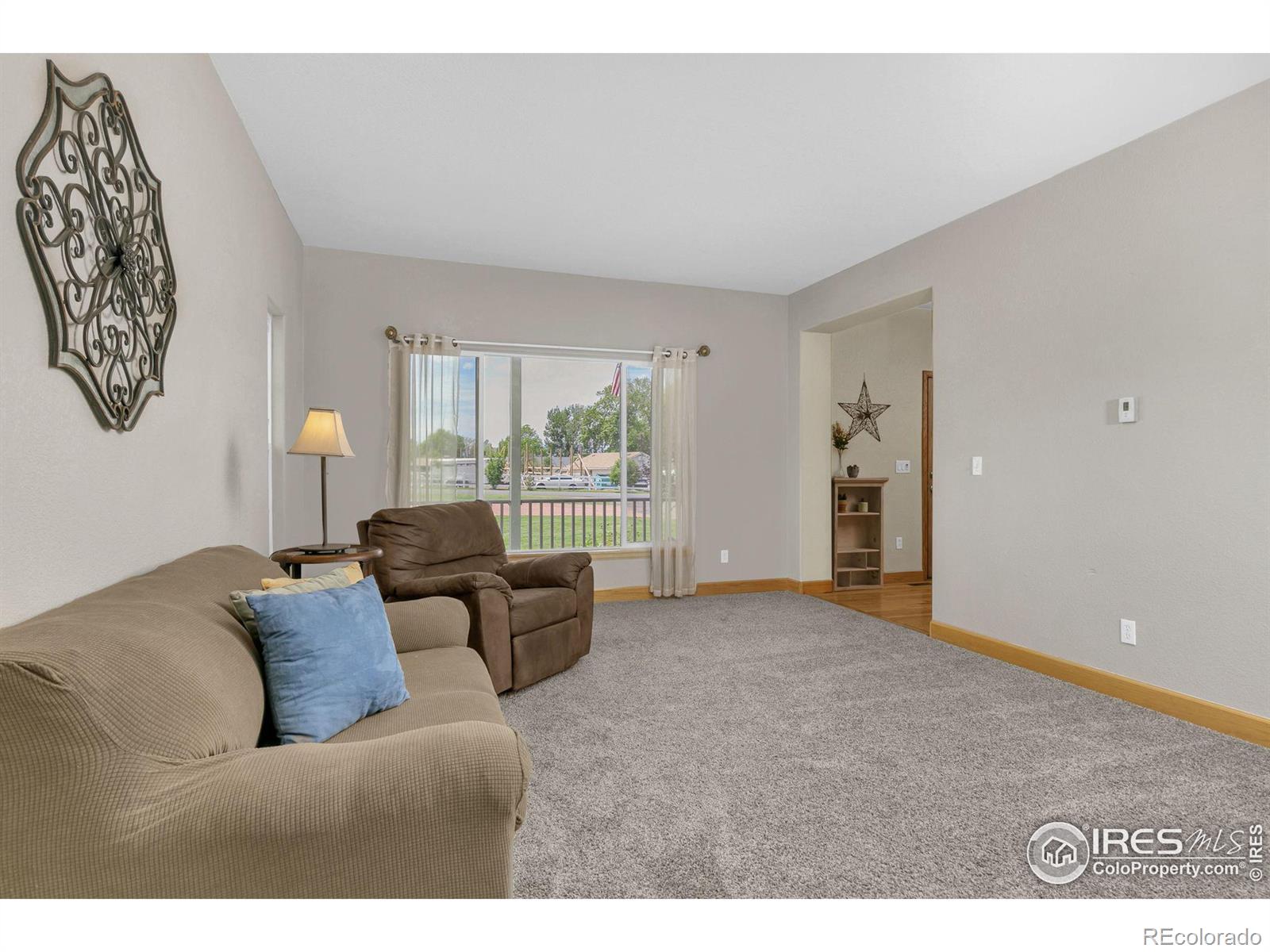 MLS Image #5 for 20244  cactus drive,johnstown, Colorado