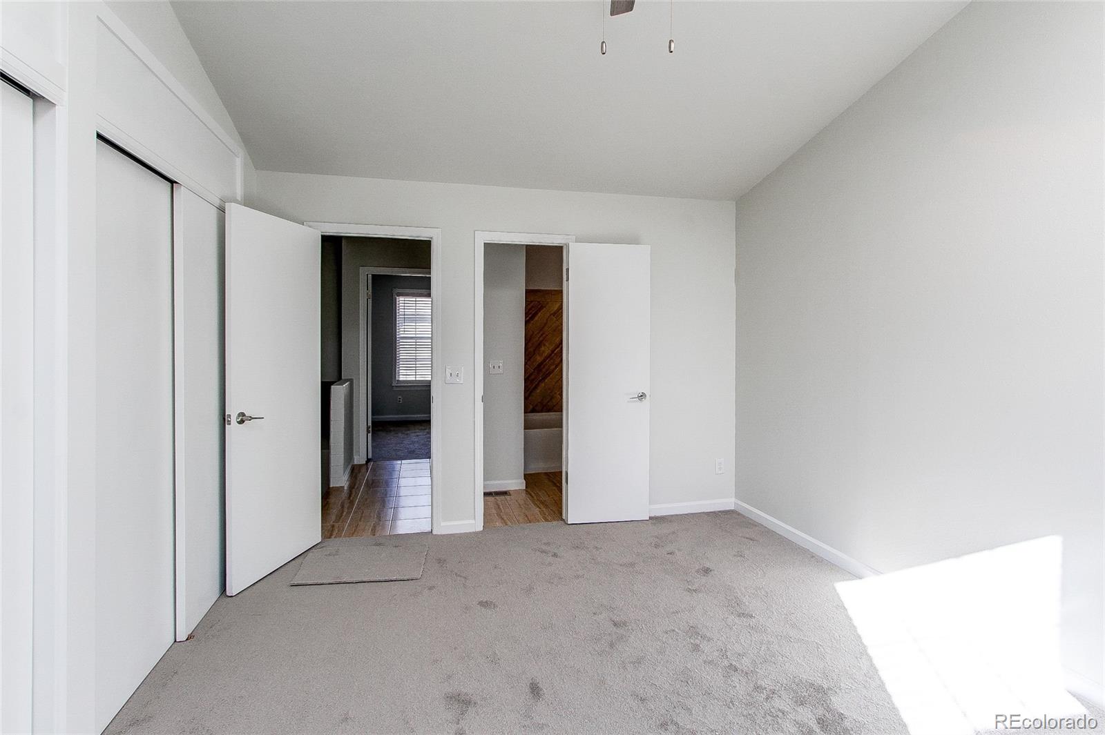 MLS Image #10 for 1811 s quebec way,denver, Colorado