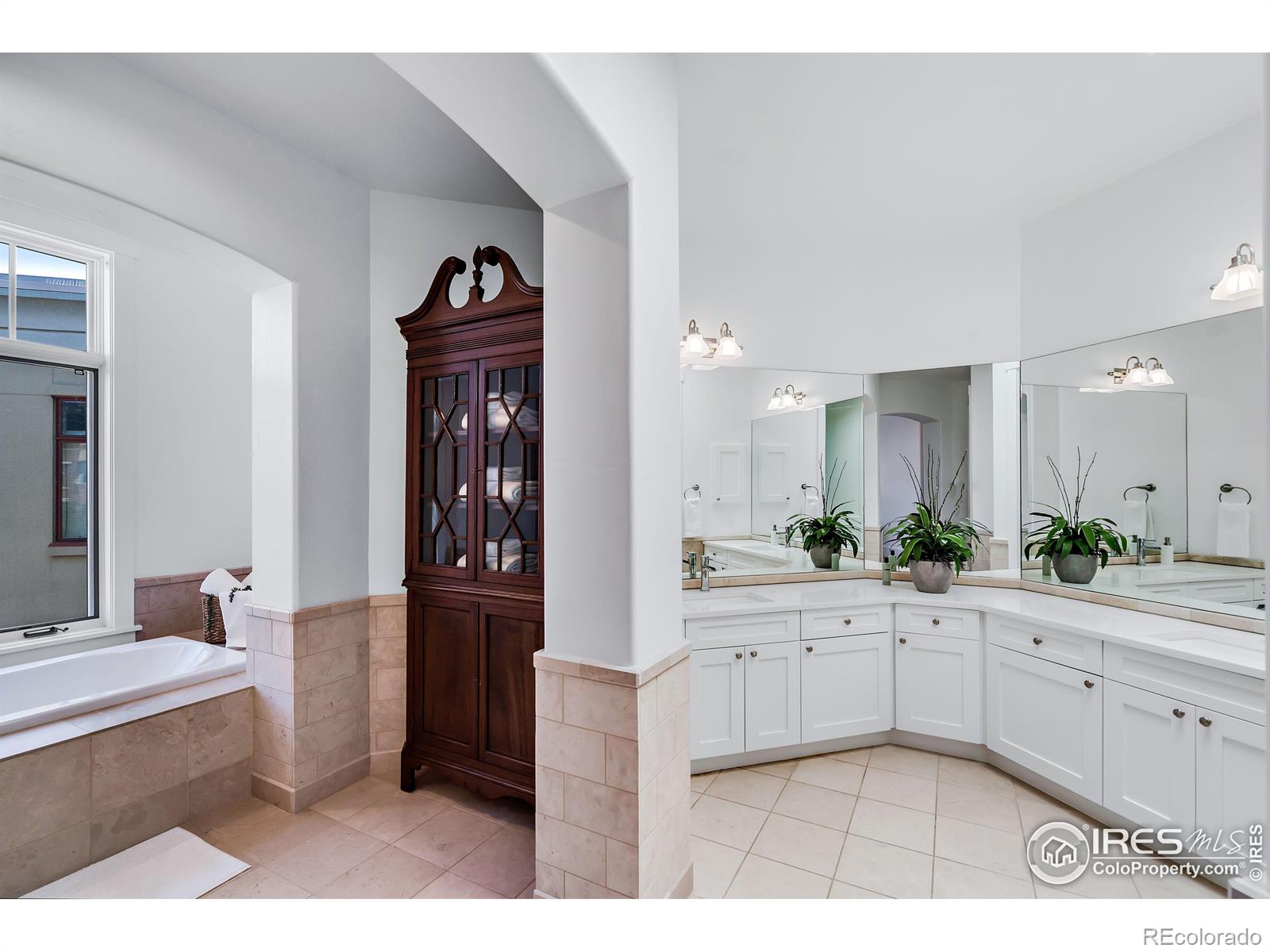 MLS Image #23 for 1301  canyon boulevard,boulder, Colorado