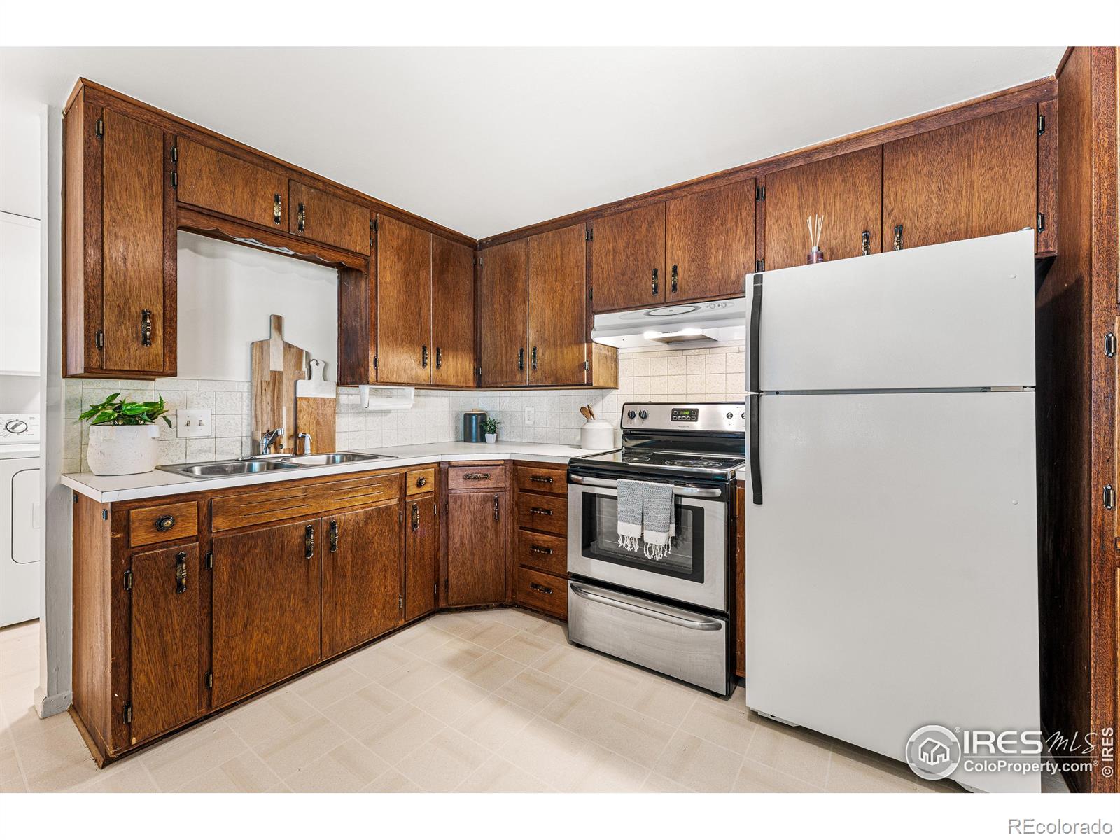 MLS Image #15 for 1136  grant street,longmont, Colorado