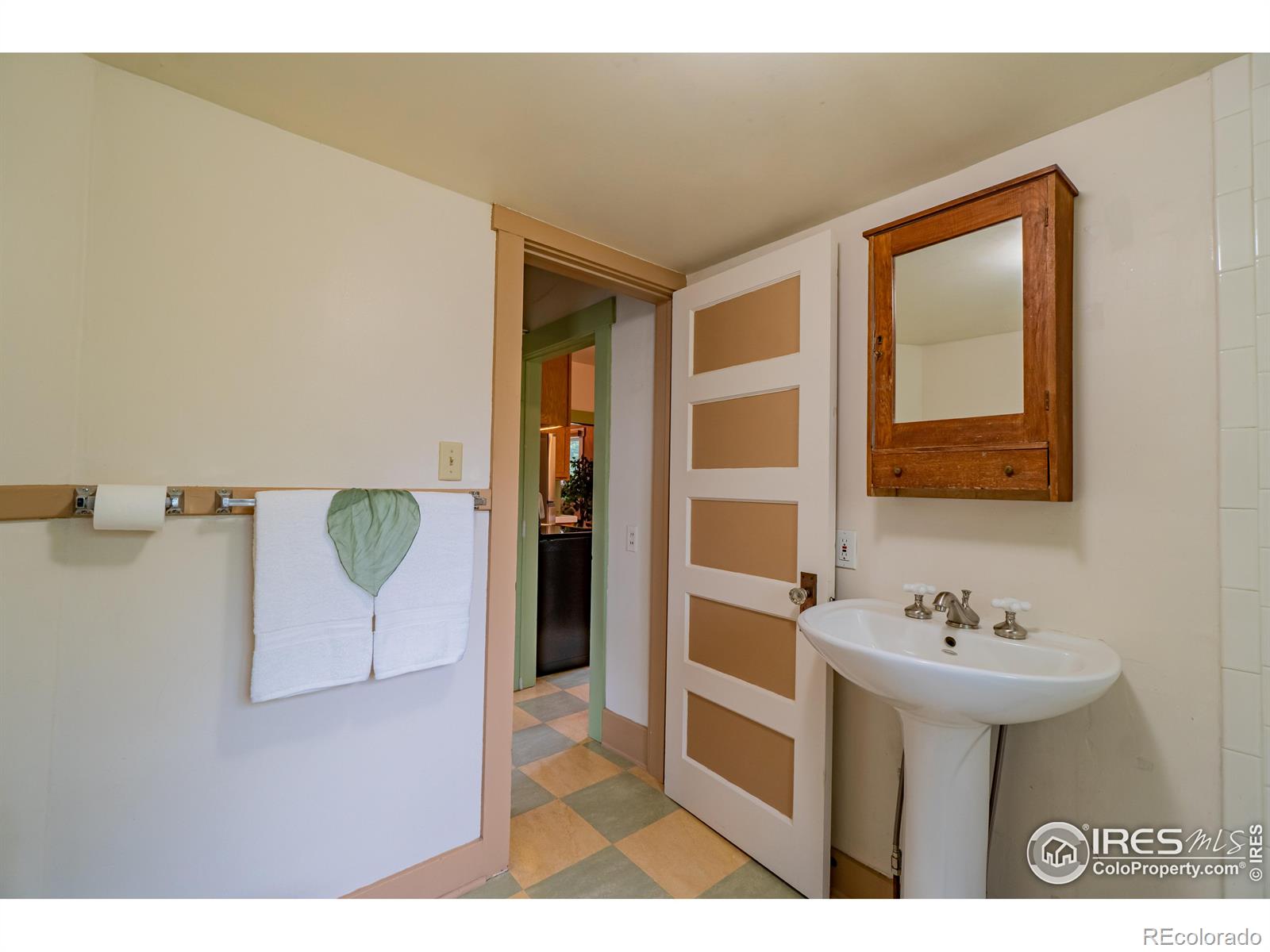 MLS Image #19 for 343  sherman street,longmont, Colorado