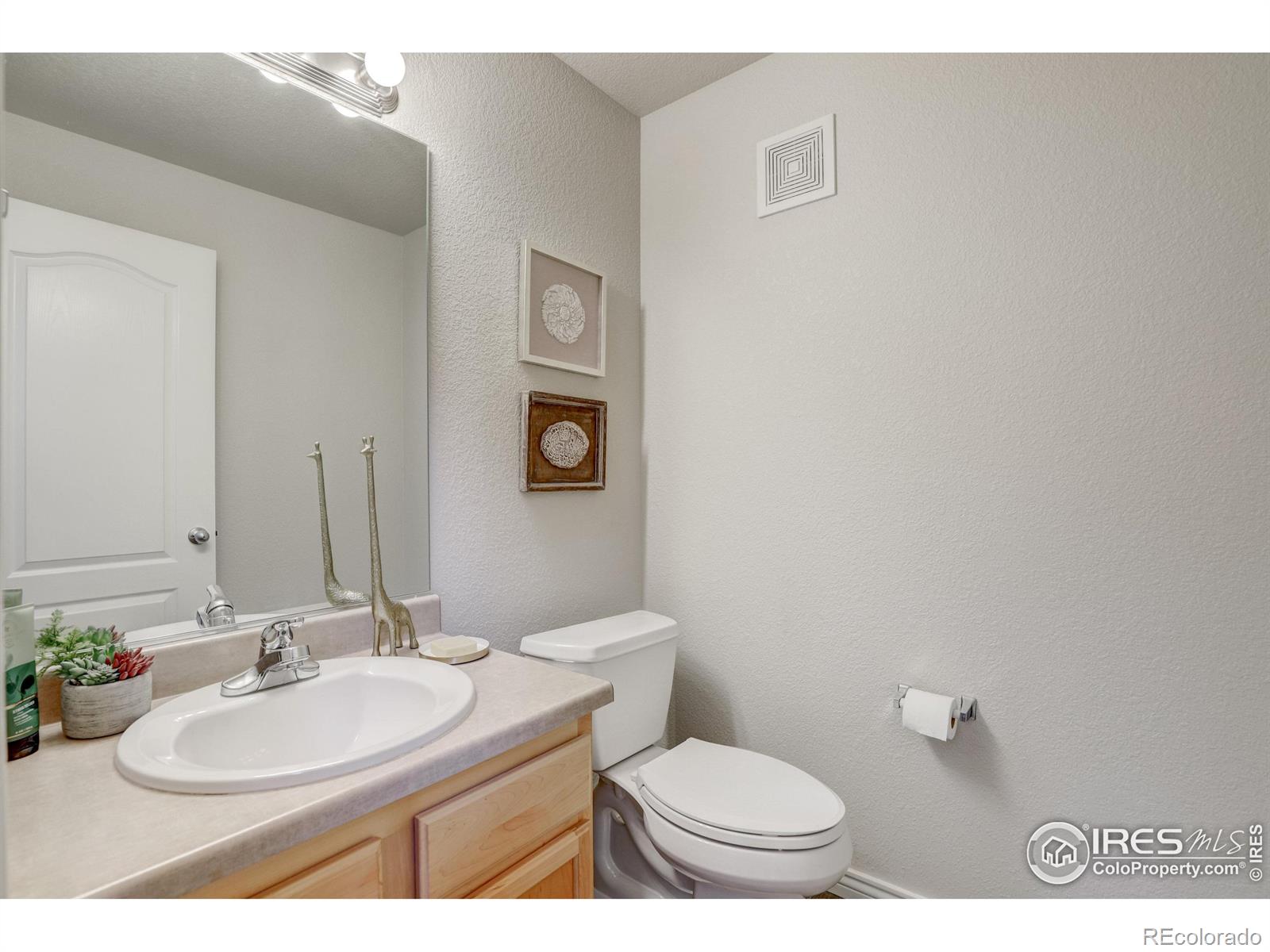 MLS Image #14 for 5551 w 29th street,greeley, Colorado